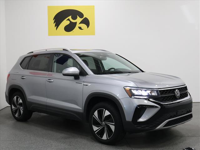 2024 Volkswagen Taos SE 4Motion:D13975
