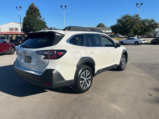 2023 Subaru Outback Premium photo 4