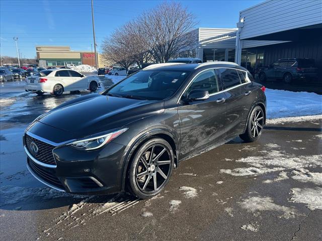 2019 INFINITI QX30 Luxe:D13408