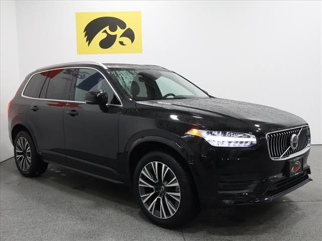 2021 Volvo XC90 T5 Momentum:D14010