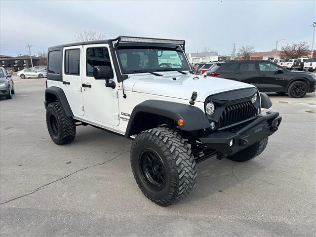 2017 Jeep Wrangler Unlimited Sport S:D13501