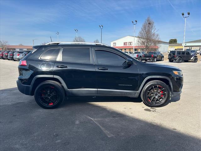 2019 Jeep Cherokee Latitude Plus:D13540