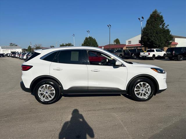 Photo of 2021 Ford Escape Hybrid SE in Iowa City, IA - 7,  2021 Ford Escape Hybrid SE:D13176