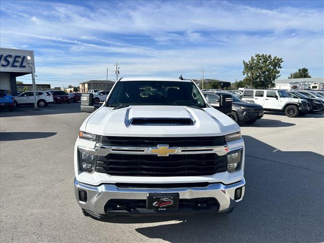 2024 Chevrolet Silverado 3500HD LT:D14076