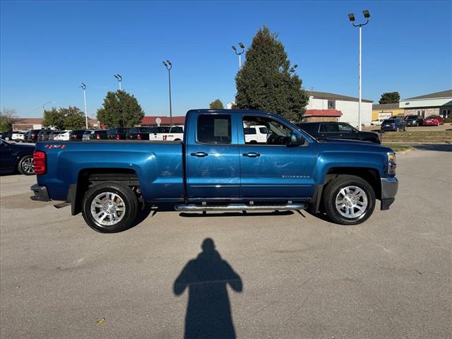 Photo of 2018 Chevrolet Silverado 1500 LT in Iowa City, IA - 7,  2018 Chevrolet Silverado 1500 LT:D13288