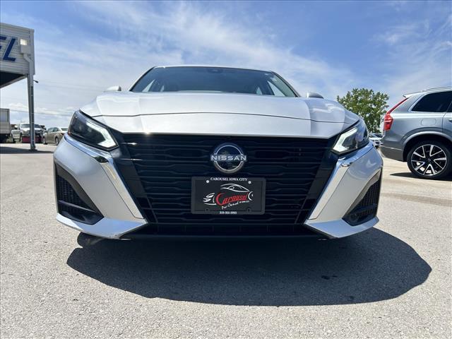 2023 Nissan Altima 2.5 SL:D13744