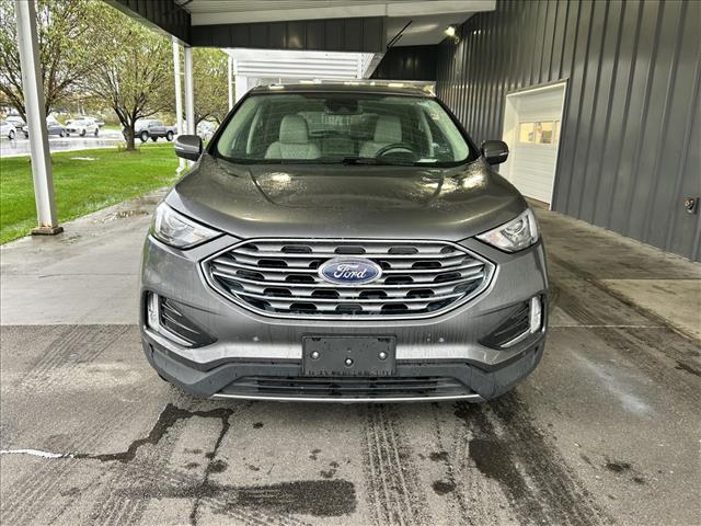 2023 Ford Edge Titanium:D14083