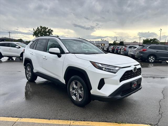 2022 Toyota RAV4 XLE:D13811