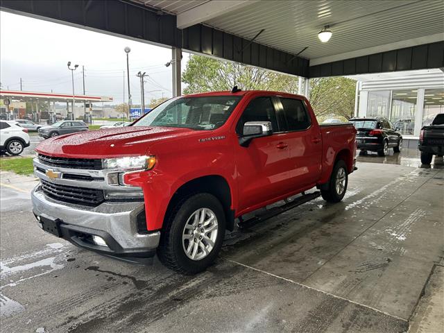 2019 Chevrolet Silverado 1500 LT:D14082
