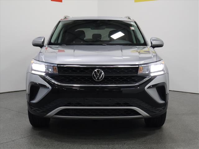 2024 Volkswagen Taos SE 4Motion:D13975