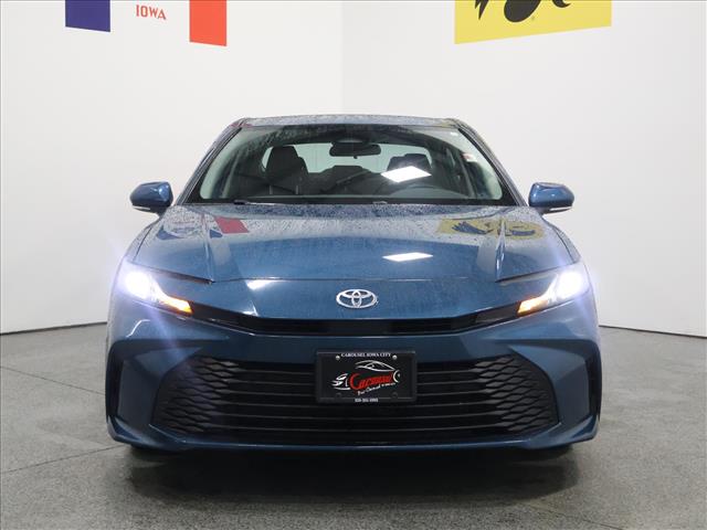 2025 Toyota Camry:D14011