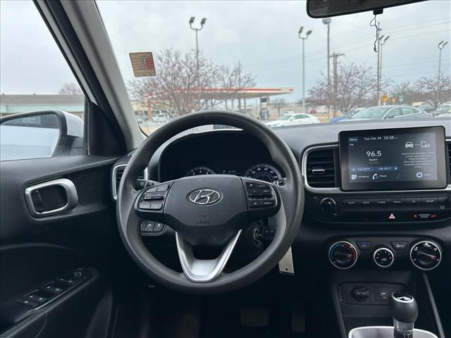 2020 Hyundai VENUE SE:D13560