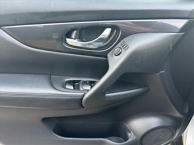 2018 Nissan Rogue S:D13135A