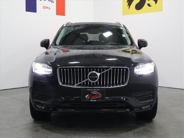 2021 Volvo XC90 T5 Momentum:D14010