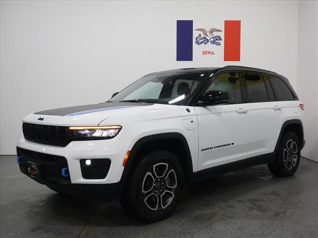 2024 Jeep Grand Cherokee Trailhawk 4xe:D14018
