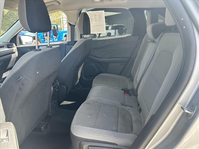 2022 Ford Escape SE:D14044