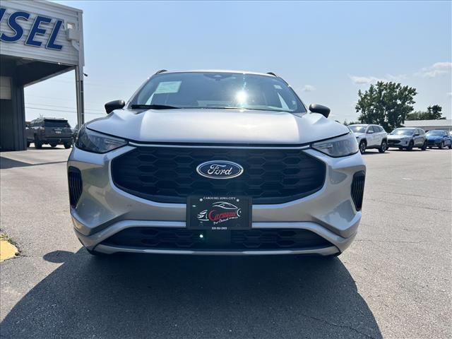 2023 Ford Escape ST-Line:D13940