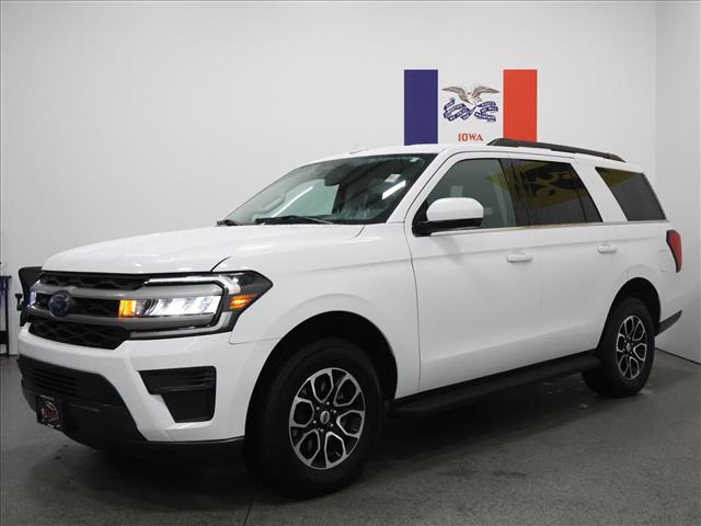 2024 Ford Expedition XLT:D14020