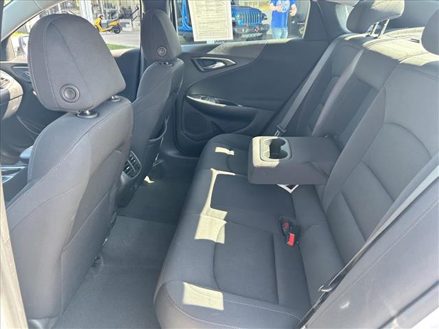 2024 Chevrolet Malibu LT:D14019