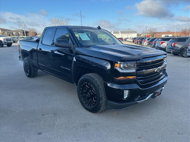 2017 Chevrolet Silverado 1500 LT:D13477