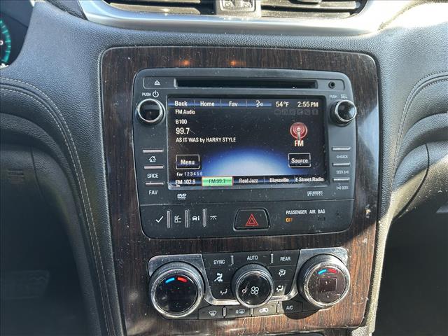 2016 Chevrolet Traverse LT:D13385A