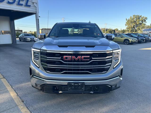 2025 GMC Sierra 1500 SLT:D14099