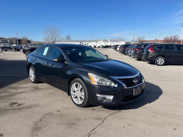 2015 Nissan Altima 3.5 SL:D13575