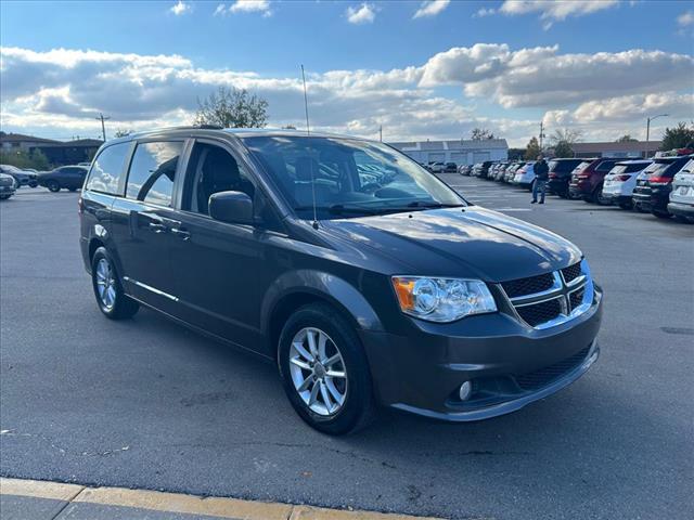 2020 Dodge Grand Caravan SXT:D13320