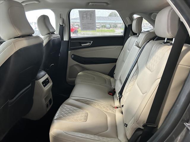 2023 Ford Edge Titanium:D14083