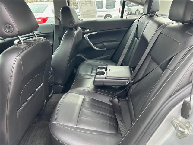 2012 Buick Regal:D13558