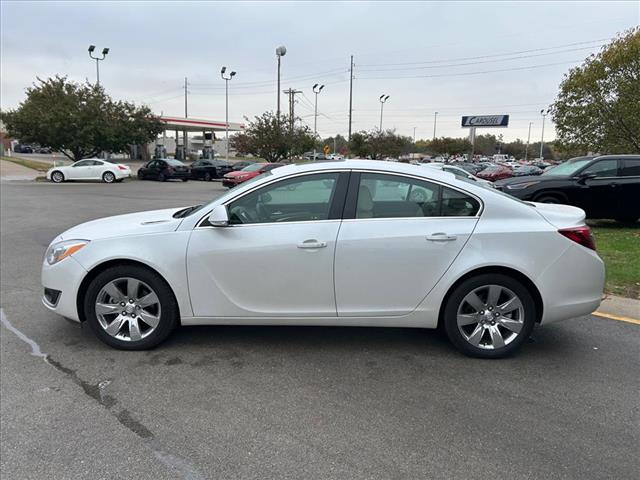 Photo of 2016 Buick Regal Premium II in Iowa City, IA - 8,  2016 Buick Regal Premium II:D13316
