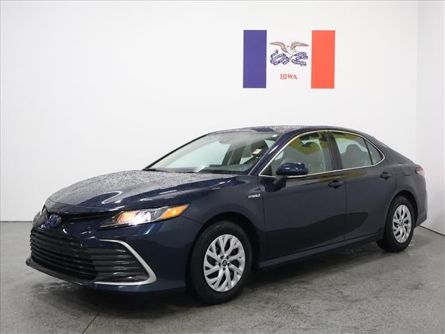 2021 Toyota Camry Hybrid LE:D14031