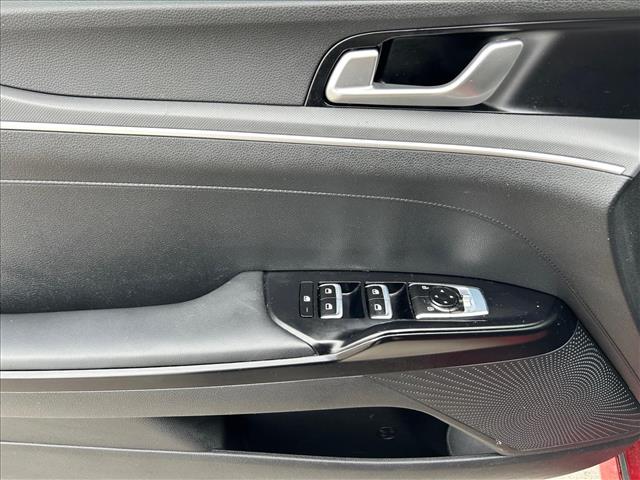 2023 Kia K5 LXS:D13561