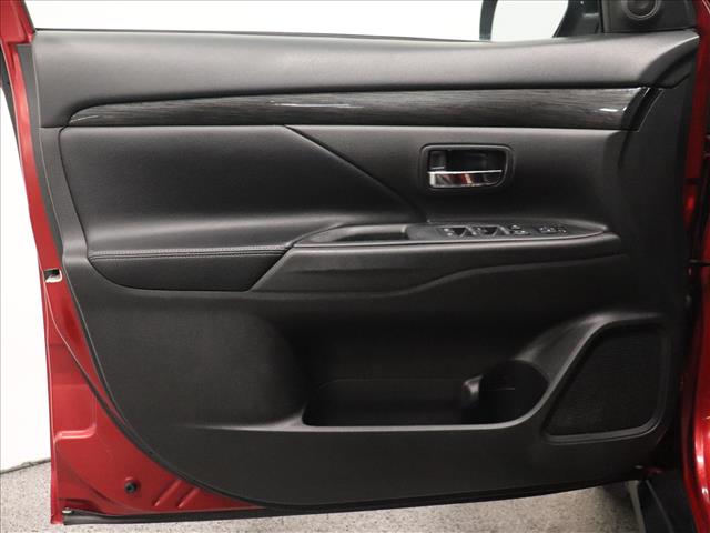 2016 Mitsubishi Outlander SEL:D13627