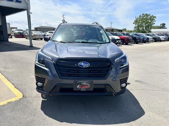 2023 Subaru Forester Premium:D13745