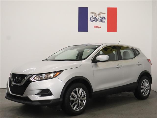 2021 Nissan Rogue Sport S:D13423