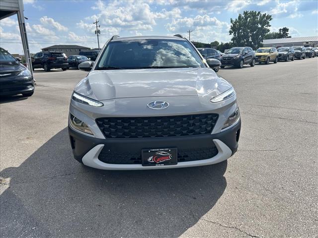 2022 Hyundai KONA SEL:D13852