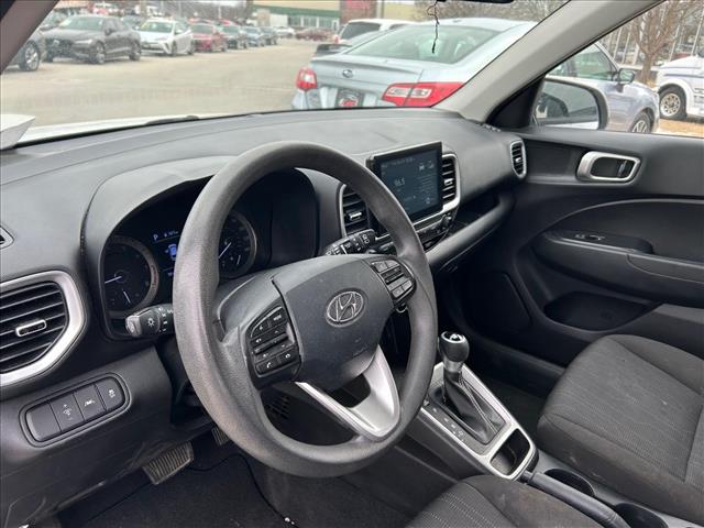 2020 Hyundai VENUE SE:D13560