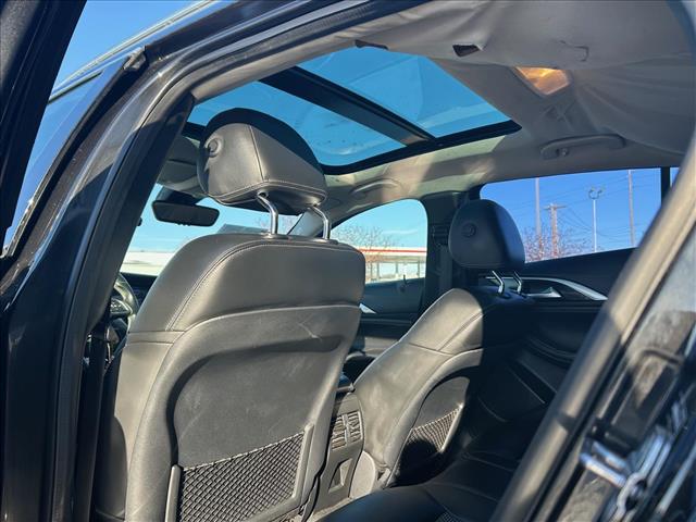 2019 INFINITI QX30 Luxe:D13408