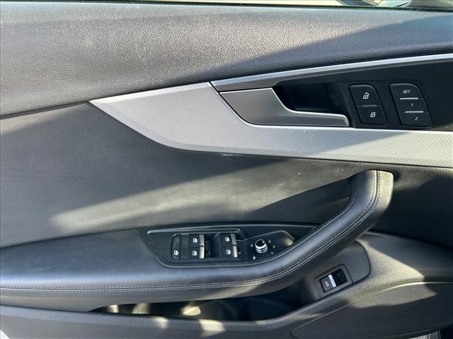 2019 Audi A4 quattro Premium Plus 45 TFSI:D13547
