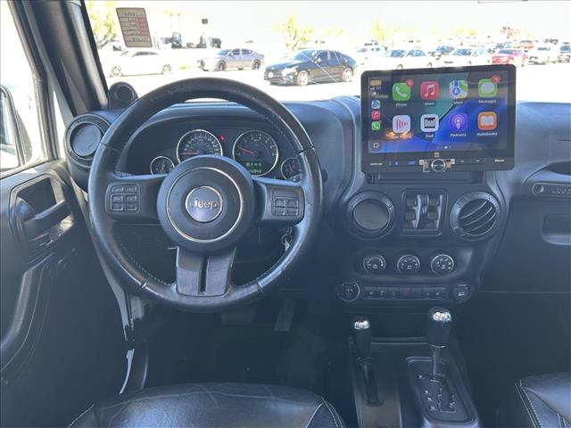 2013 Jeep Wrangler Unlimited Sahara:D12889A