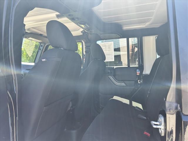 2016 Jeep Wrangler Unlimited Willys Wheeler W:D13808