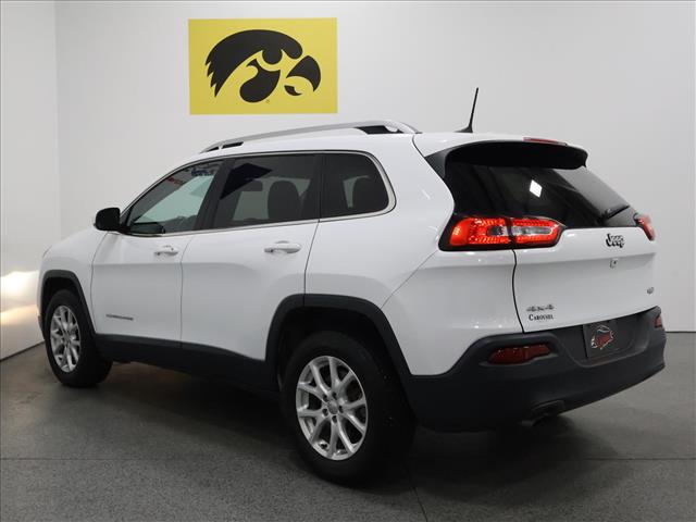 2017 Jeep Cherokee Latitude:D14062