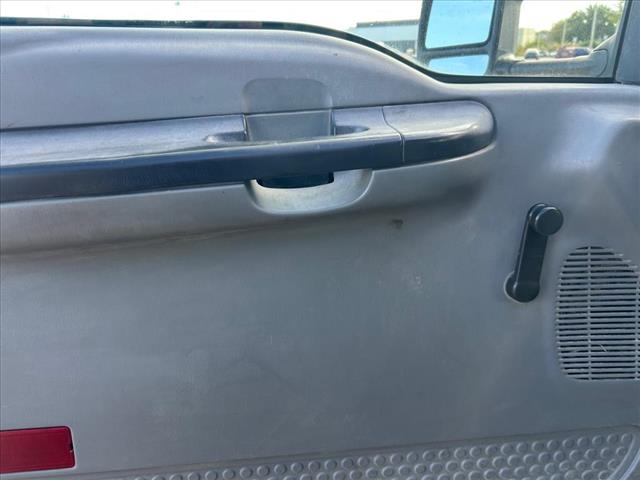 2006 Ford F-450 Super Duty Chassis XL Crew Cab 176 RWD:D12978H