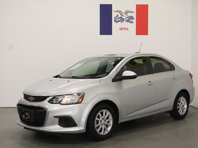 2020 Chevrolet Sonic LT:D13184