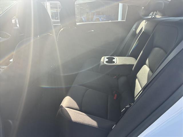 2024 Chevrolet Malibu LT:D14003