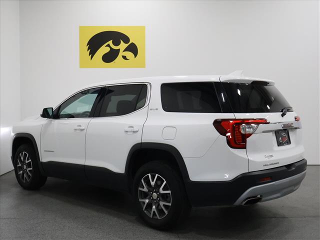 2022 GMC Acadia SLE:D13944