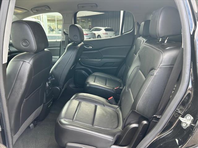 2023 GMC Acadia SLT:D13572