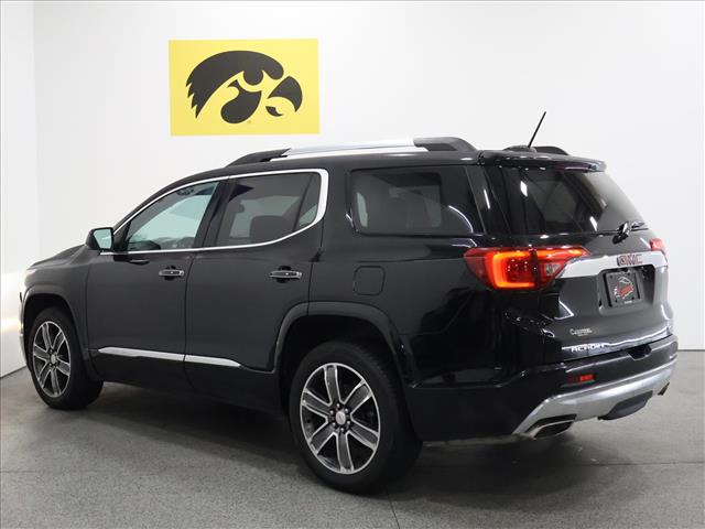 2018 GMC Acadia Denali:D13924