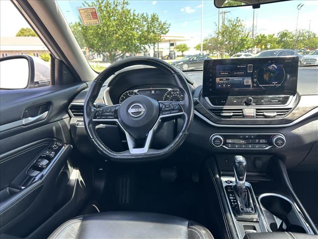 2023 Nissan Altima 2.5 SL:D13744